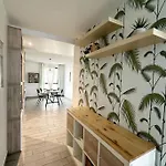 Apartment Bel Design 2ch, Mairie, Pkg, Wifi, Terrasse, Port Marianne Montpellier