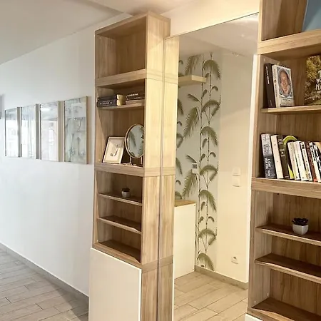 Апартаменты Bel Design 2ch, Mairie, Pkg, Wifi, Terrasse, Port Marianne *