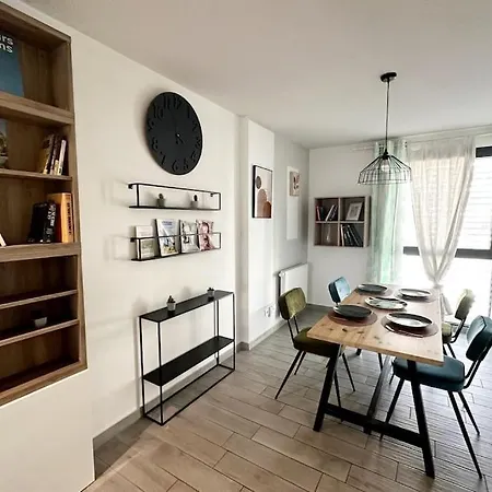 Bel Design 2ch, Mairie, Pkg, Wifi, Terrasse, Port Marianne Апартаменты