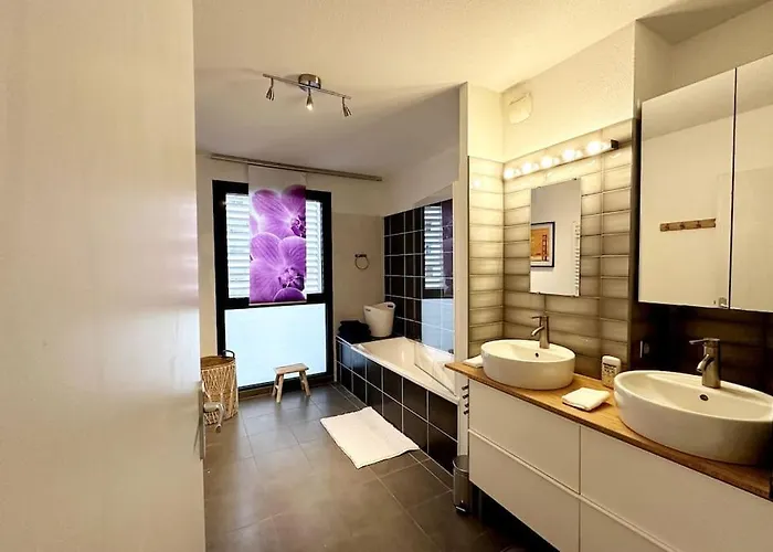 Bel Design 2ch, Mairie, Pkg, Wifi, Terrasse, Port Marianne Διαμέρισμα